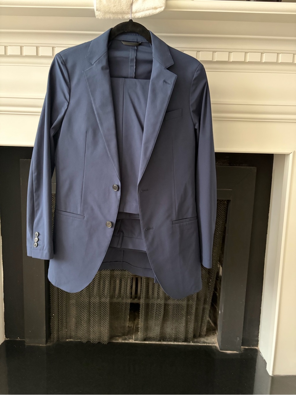Sene Men's Soho FlexTech Customized Suit Set, Blue